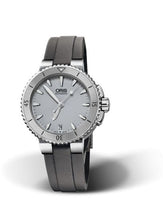 Oris Aquis Date 43 Stainless Steel / Grey / Rubber (01 733 7652 4143-07 5 18 13FC)