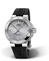 Oris Aquis Date 41.5 Watches of Swizerland (01 733 7676 4141-07 4 21 34)