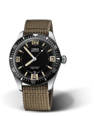 Oris - 01 733 7707 4064-07 5 20 22  Divers Sixty-Five 40 Stainless Steel / Black / Textile