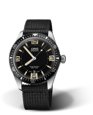 Oris - 01 733 7707 4064-07 5 20 24  Divers Sixty-Five 40 Stainless Steel / Black / Textile 