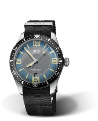 Oris - 01 733 7707 4065-07 5 20 26FC  Divers Sixty-Five 40 Stainless Steel / Deauville Blue / NATO