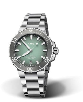 Oris - 01 733 7732 4137-07 8 21 05PEB  Aquis Date 39.5 Stainless Steel / Green / Bracelet