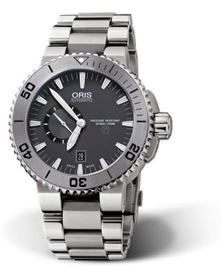 Oris - 01 743 7664 7253-07 8 26 75PEB  Aquis Titan Small Second - Date Titanium  / Grey / Bracelet