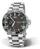 Oris Aquis Small Seconds Date 46 Stainless Steel / Grey / Rubber (01 743 7673 4137-07 8 26 01PEB)