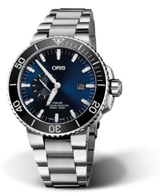 Oris - 01 743 7733 4135-07 8 24 05PEB  Aquis Small Seconds Date 45.5 Stainless Steel / Blue / Bracelet