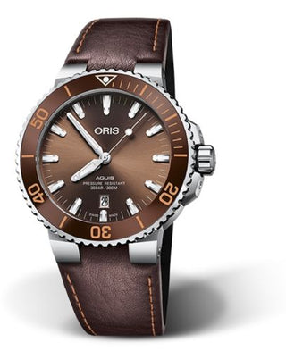 Oris - 01 733 7730 4152-07 5 24 12EB  Aquis Date 43.5 Stainless Steel / Brown / Calf