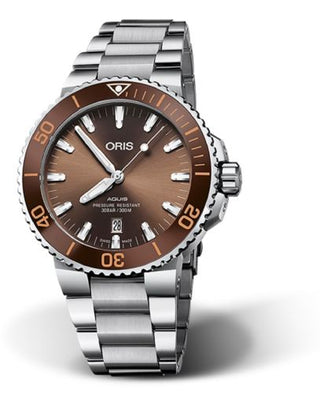 Oris - 01 733 7730 4152-07 8 24 05PEB  Aquis Date 43.5 Stainless Steel / Brown / Bracelet