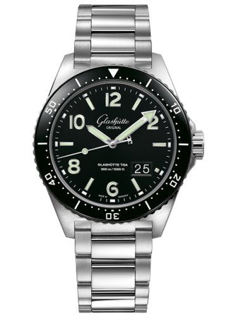 Glashütte Original - 1-36-13-01-80-70  SeaQ Panorama Date Stainless Steel / Black / Bracelet