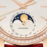 Jaeger-LeCoultre - 1252501  Master Ultra Thin Moon 34 Pink Gold / Diamond / Eggshell / Alligator