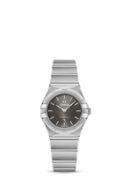 Omega Constellation Manhattan 25 Quartz Stainless Steel / MOP (131.10.25.60.06.001)