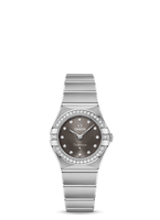 Omega Constellation Manhattan 25 Quartz Stainless Steel / MOP / Diamond (131.15.25.60.56.001)