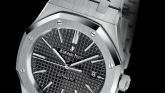 Audemars Piguet - 15400ST.OO.1220ST.01  Royal Oak 15400 Stainless Steel / Black