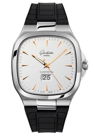 Glashütte Original - 2-39-47-11-12-06  Seventies Panorama Date Silver / Rubber / Folding