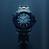 Omega - 210.30.42.20.03.003  Seamaster Diver 300M Master Co-Axial 42 Stainless Steel / Summer Blue / Bracelet