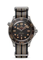 Omega Seamaster Diver 300M Master Co-Axial 43.5 Ceramic / Titanium / Black / NATO (210.92.42.20.01.001)