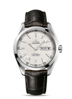 Omega Seamaster Aqua Terra 150M Co-Axial 43 Annual Calendar Stainless Steel / Red Gold / Grey / Bracelet (231.13.43.22.02.001)