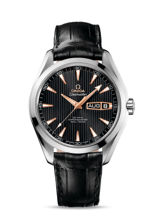 Omega - 231.53.43.22.01.001  Seamaster Aqua Terra 150m Co-Axial 43 Annual Calendar White Gold / Grey