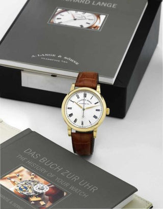 A. Lange & Söhne - 232.021  Richard Lange Yellow Gold