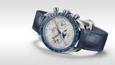 Omega - 304.93.44.52.99.004  Speedmaster Moonphase Chronograph Master Chronometer Platinum / Silver / Diamond