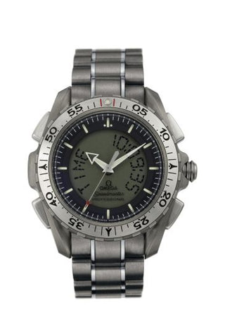 Omega - 318.90.42.79.01.001  Speedmaster X-33 Titanium / Bracelet / Military