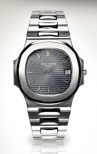 Patek Philippe - 3700/1A  Nautilus 3700