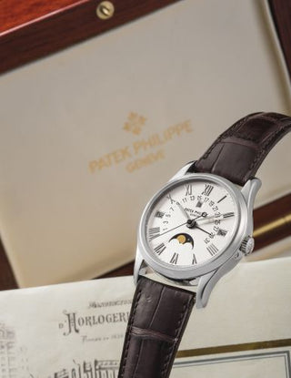 Patek Philippe - 5050G-001  Perpetual Calendar 5050 White Gold / Silver Roman