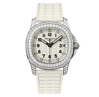 Patek Philippe - 5069G-011  Aquanaut 5069 White Gold White