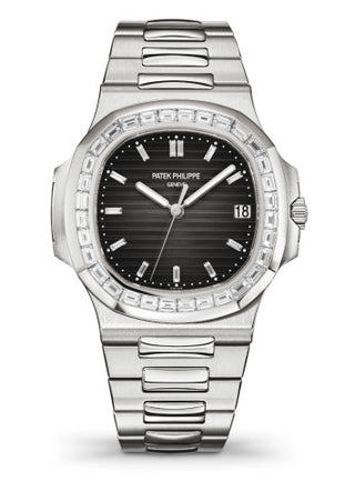 Patek Philippe - 5711/110P-001  Nautilus 5711 Platinum - Baguette / Grey