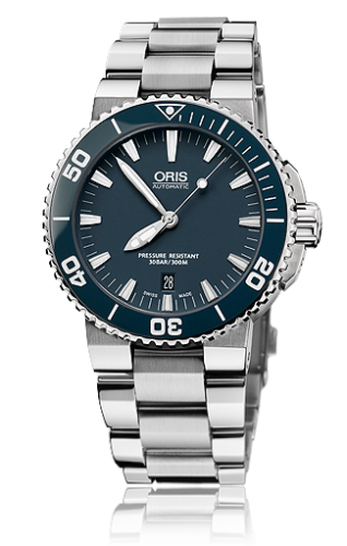 Oris - 01 733 7653 4155-07 8 26 01PEB  Aquis Date 43 Stainless Steel / Blue / Bracelet