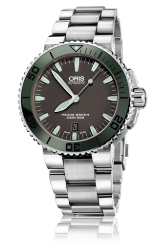 Oris - 01 733 7653 4157-07 8 26 01PEB  Aquis Date 43 Stainless Steel / Grey / Bracelet