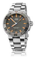 Oris Aquis Date 43 Stainless Steel / Black / Rubber (01 733 7653 4158-07 8 26 01PEB)