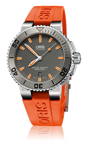 Oris - 01 733 7653 4158-07 4 26 32EB  Aquis Date 43 Stainless Steel / Grey / Rubber