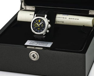 Panerai - FER00025  Ferrari Scuderia 1/8 Second