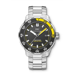 IWC - IW3568-01  Aquatimer 2000 Stainless Steel / Black / Bracelet