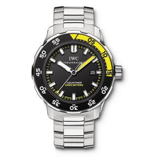 IWC - IW3568-08  Aquatimer 2000 Stainless Steel / Black / Bracelet