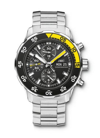 IWC - IW3767-08  Aquatimer Chronograph Stainless Steel / Black / Bracelet