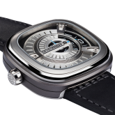 SevenFriday - M1/01  M1/01