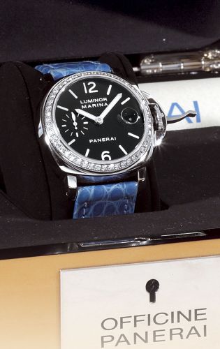 Panerai - PAM00071  Luminor Marina Automatic Diamond Bezel