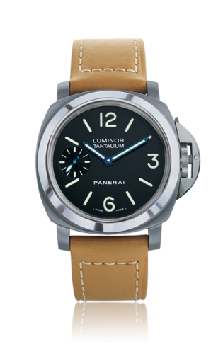 Panerai - PAM00172  Luminor Marina Tantalium