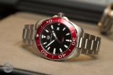 TAG Heuer - WAY101B.BA0746  Aquaracer 300M Quartz 43 Stainless Steel / Black / Red / Bracelet